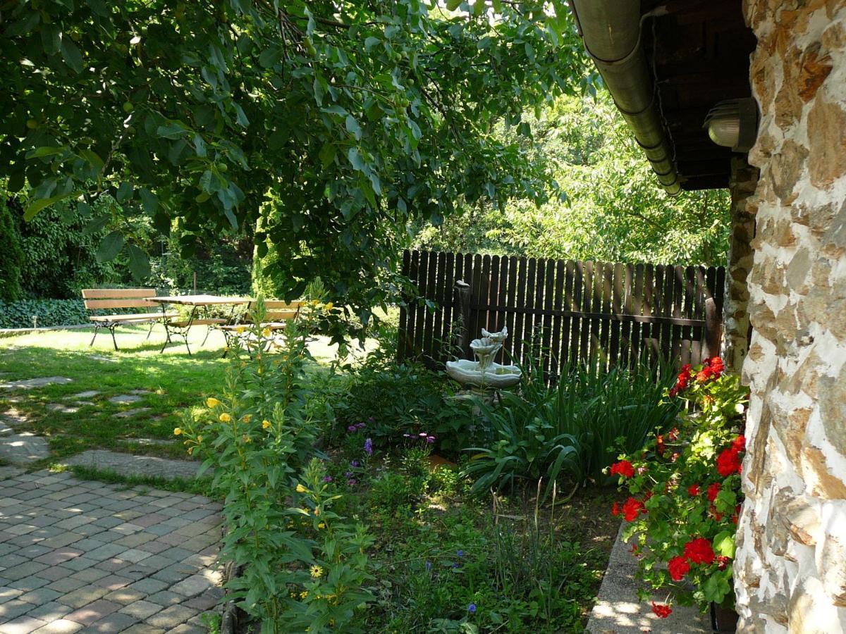 Chaloupka V Podyji - Podmoli Villa Exteriör bild
