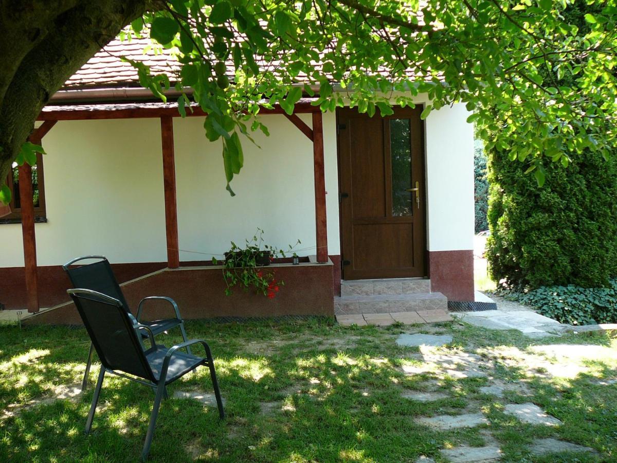 Chaloupka V Podyji - Podmoli Villa Exteriör bild